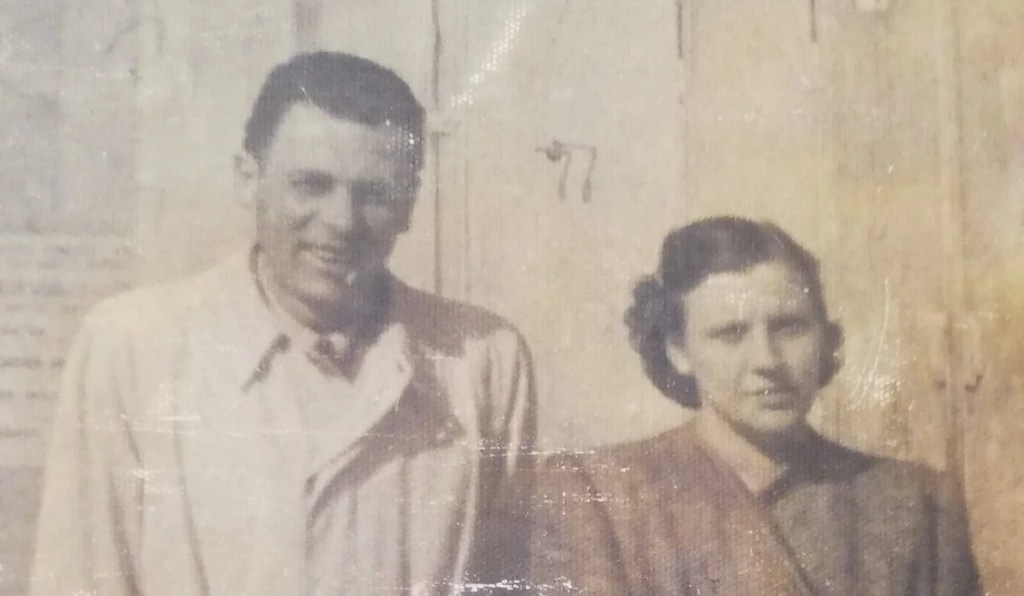 Il segno di Lucy, un punto di filo rosso.        I nostri cari sono immortali nel cuore di chi li ha&nbsp;amati