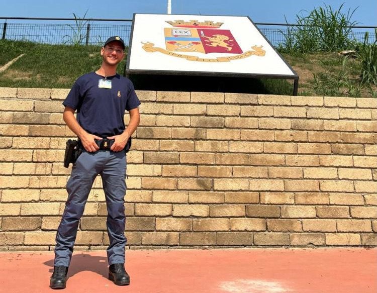 La palestra della parola scritta. Il primo contributo del corso di scrittura dell’Accademia “Ars Artis”, offerto dall’Anps ai giovani allievi&nbsp;agenti