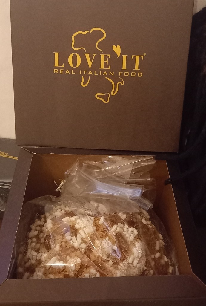 Questa immagine ha l'attributo alt vuoto; il nome del file è panettone-nelly-1.jpg