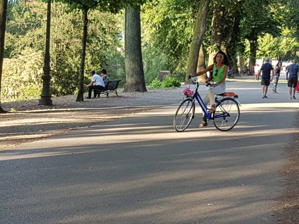 IL VERNACOLIERE – Dialogo surreale sulle mura di&nbsp;Lucca