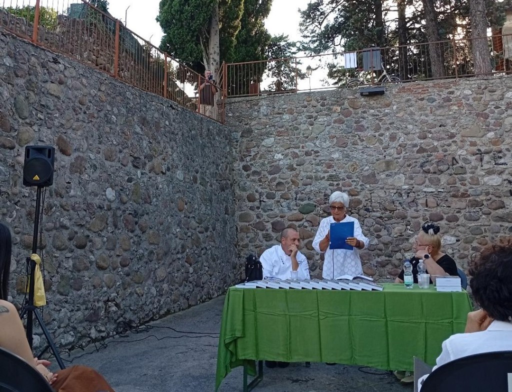 All’ antico Lavatoio  di Ponti sul Mincio, presentato il libro di Alessio Bassi “L’Osteria dela&nbsp;sposeta”