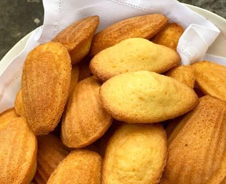 Ecco le madeleine dal profumo evocativo di bellissimi momenti con la&nbsp;nonna