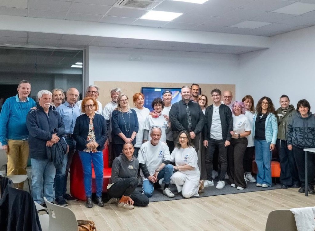 Il sorriso all’improvviso. A Castelnuovo i gruppi nascenti per portare allegria nelle&nbsp;Rsa