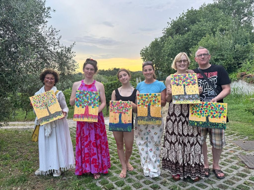 Tripudio di colori nel solstizio d’estate del Bio Agriturismo Vojon di Ponti sul&nbsp;Mincio